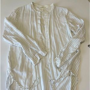 H&M long sleeve cotton poplin button down shirt coverup size 6
